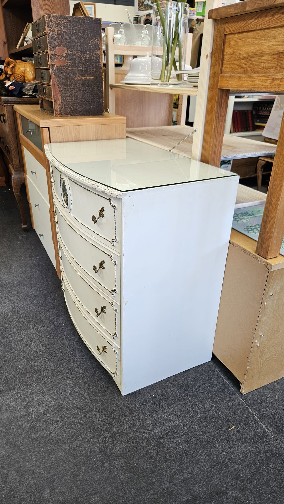 Chest of Drawers